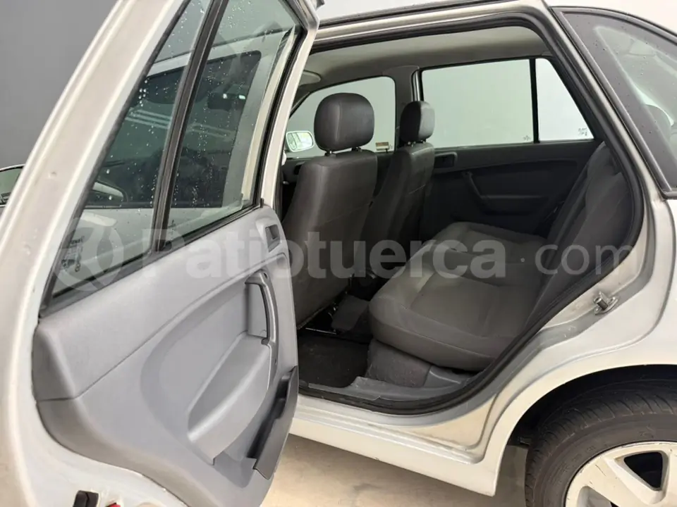 Foto 8 de Volkswagen Gol Confortline 1.8