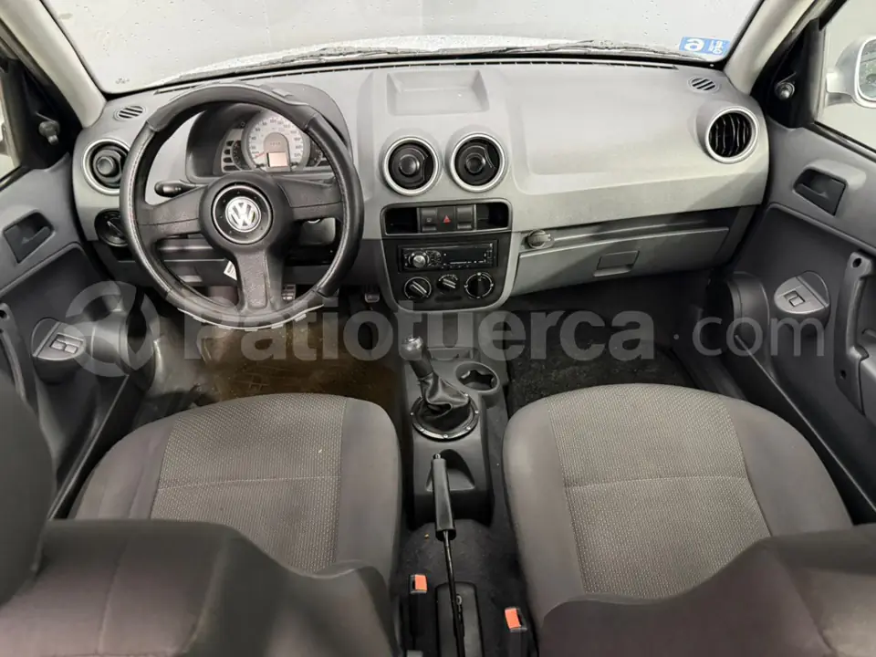 Foto 10 de Volkswagen Gol Confortline 1.8