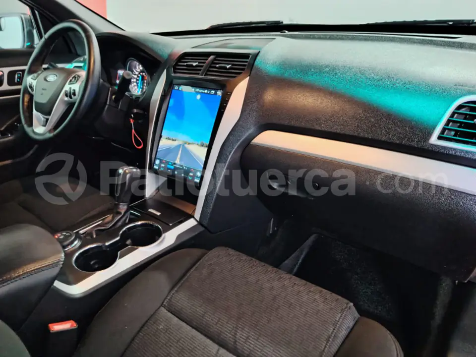 Foto 17 de Ford Explorer