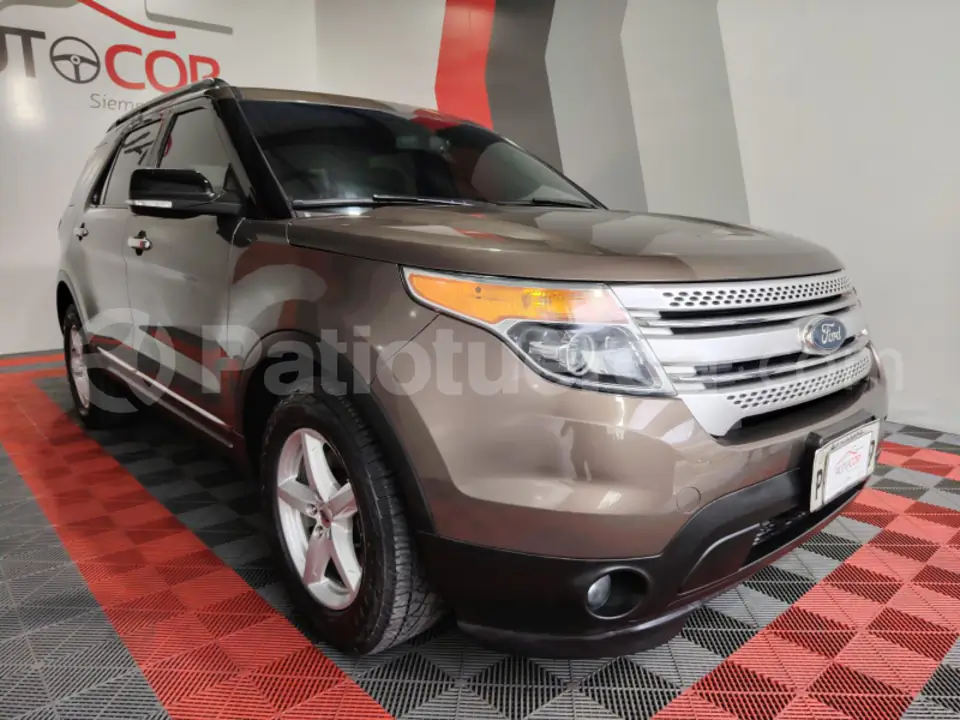 Foto 5 de Ford Explorer XLT