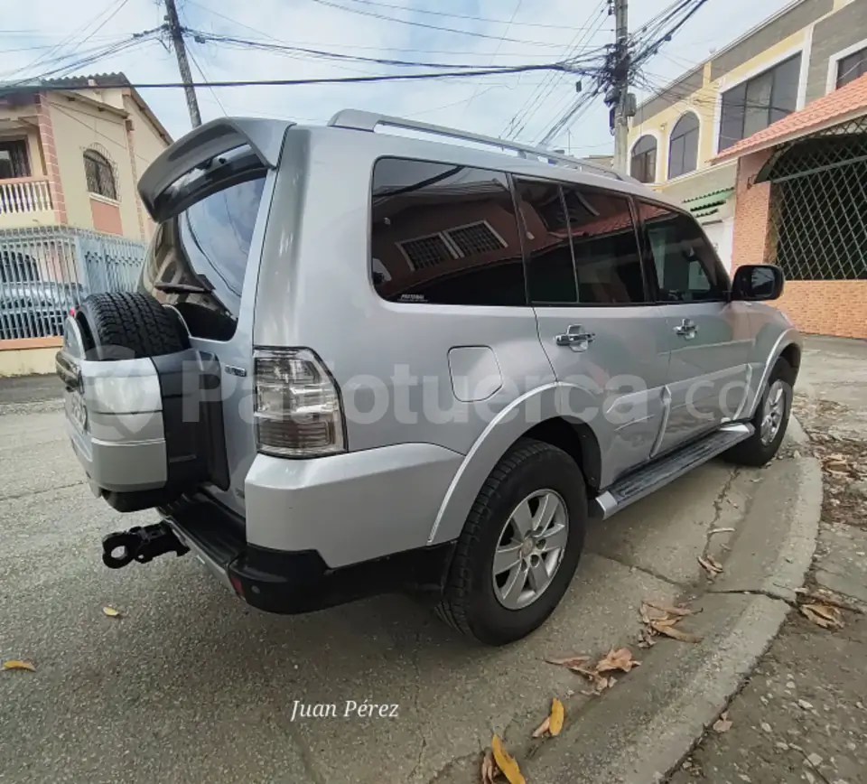 Foto 4 de Mitsubishi Montero GLS