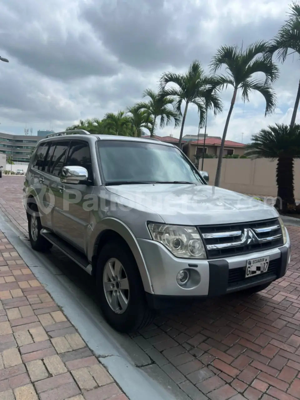Foto 2 de Mitsubishi Montero GLS