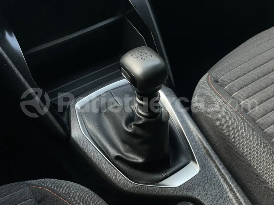 Foto 19 de Peugeot 2008 fin h