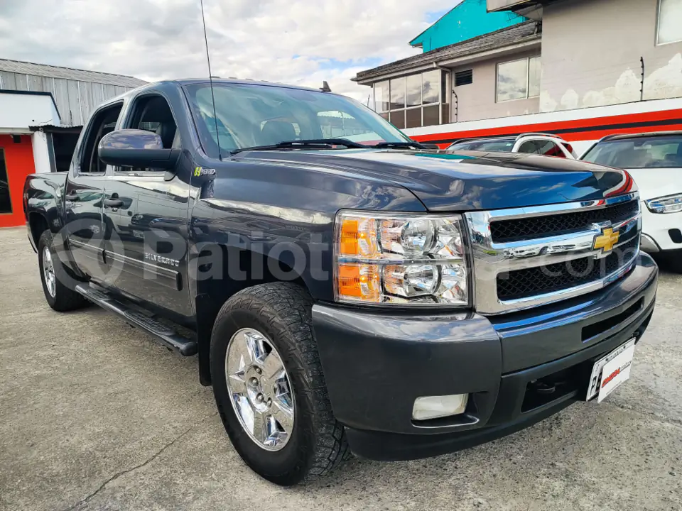 Foto 3 de Chevrolet Silverado Hibrido 4x4