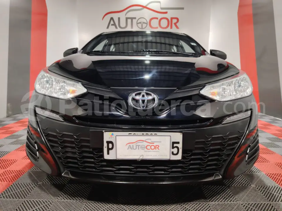 Foto 3 de Toyota Yaris