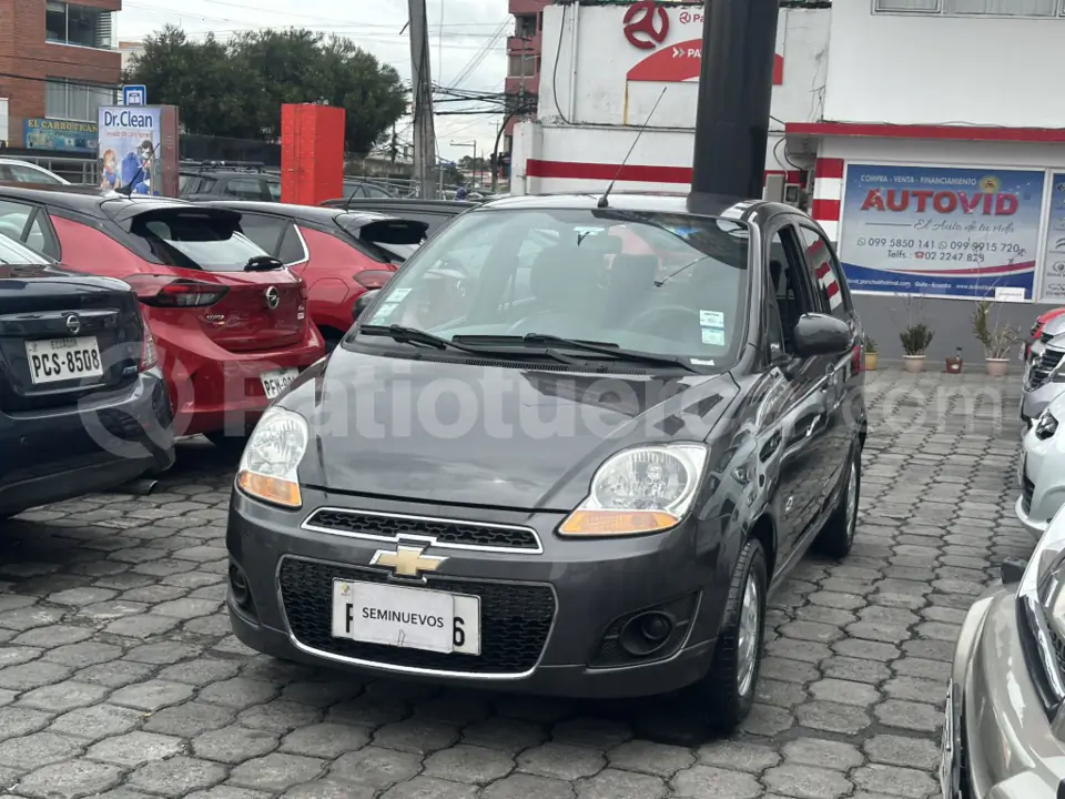 Foto 2 de Chevrolet spark Life LT