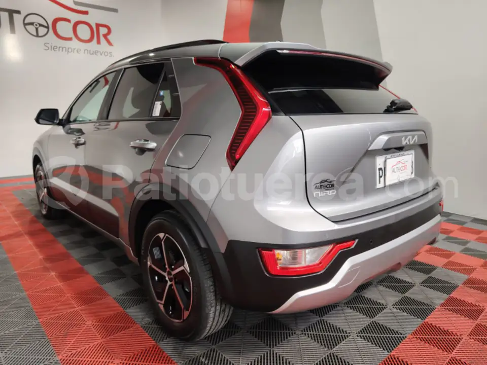 Foto 6 de Kia NIRO