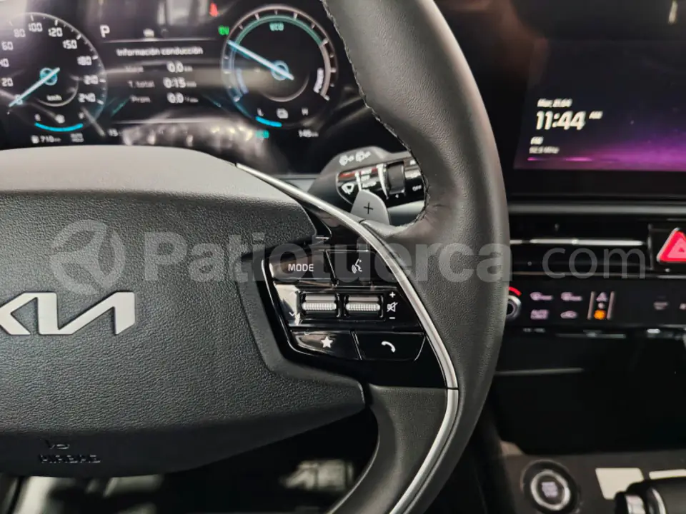 Foto 25 de Kia NIRO