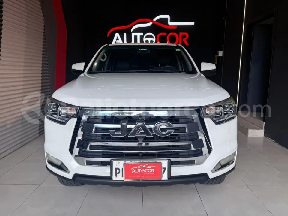 Foto 3 de JAC T8