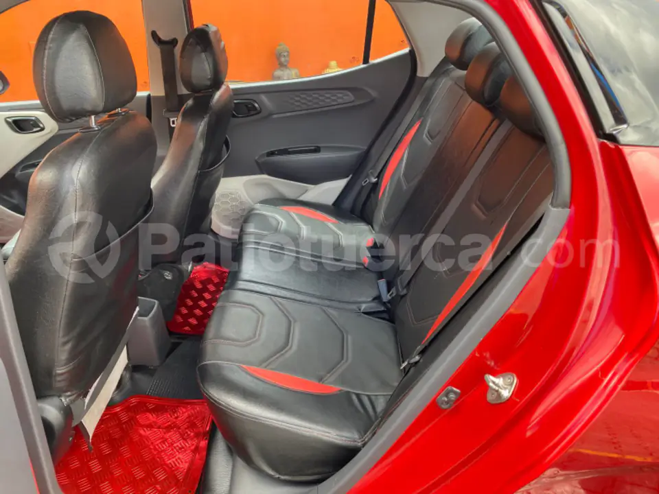 Foto 5 de Hyundai GRAND I10 GLS
