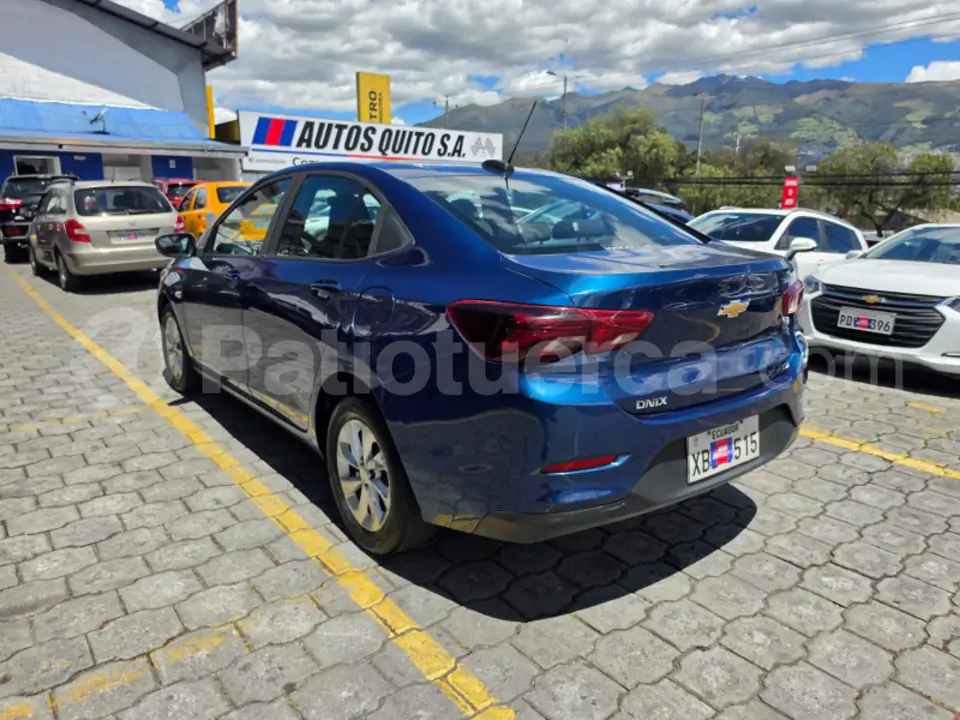 Foto 4 de Chevrolet ONIX