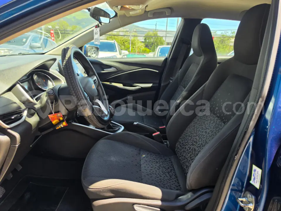 Foto 8 de Chevrolet ONIX
