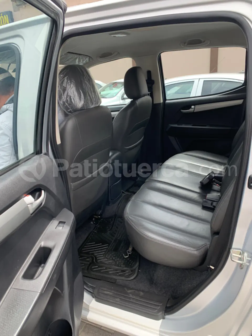 Foto 9 de Chevrolet D-MAX CRDI AC 3.0 CD 4X4 TM DIESEL