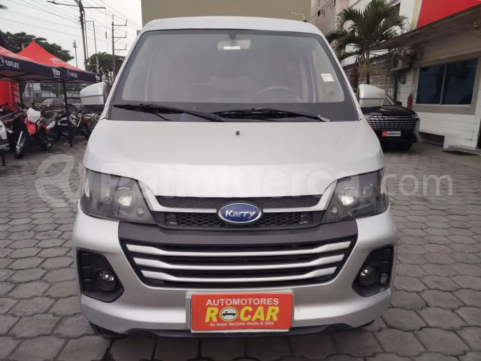 Foto 1 de Chery Practivan Karry