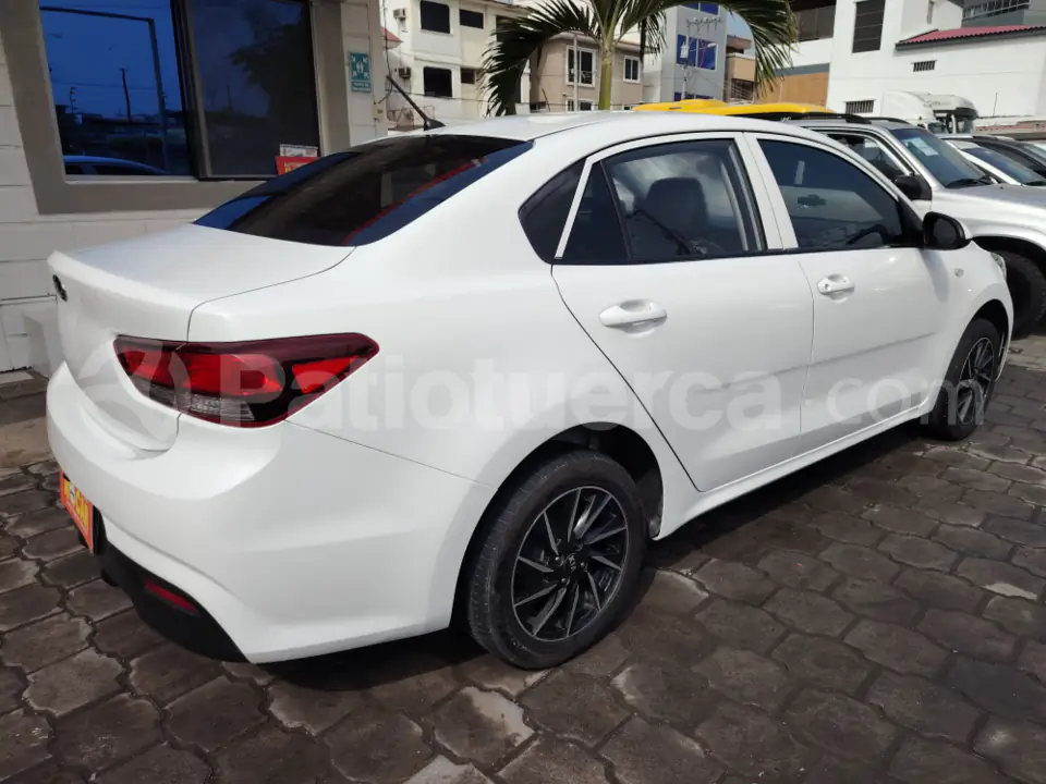 Foto 6 de Kia Rio