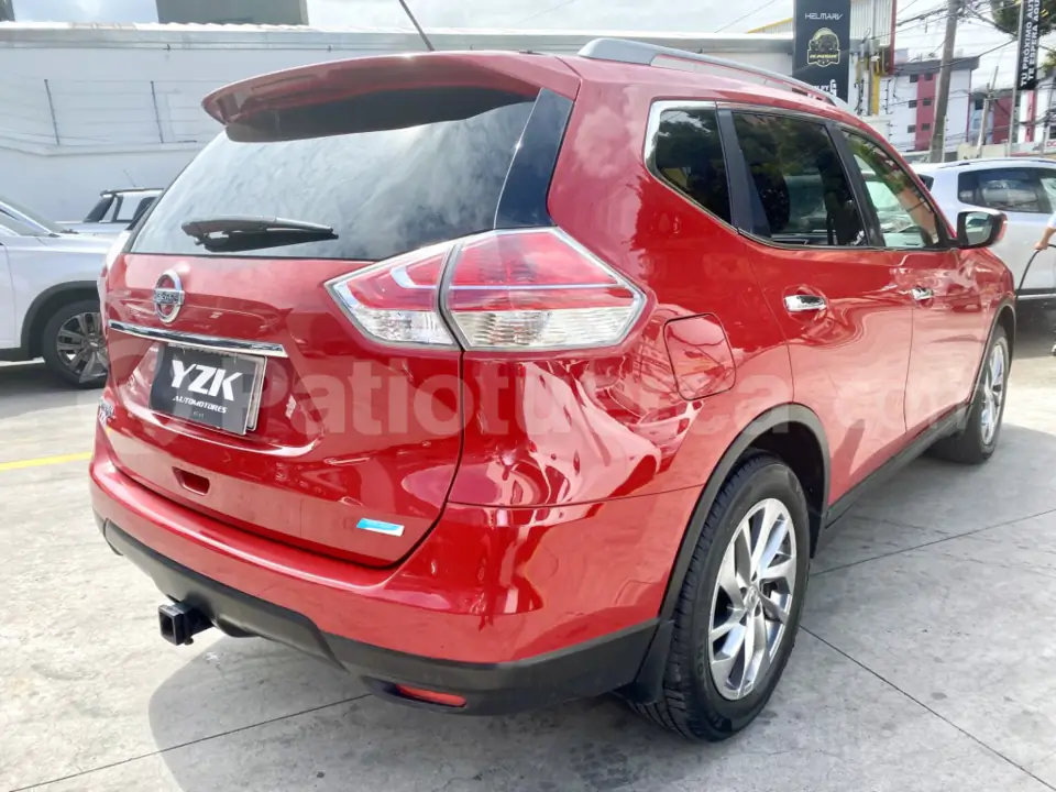 Foto 5 de Nissan xtrail  Advance