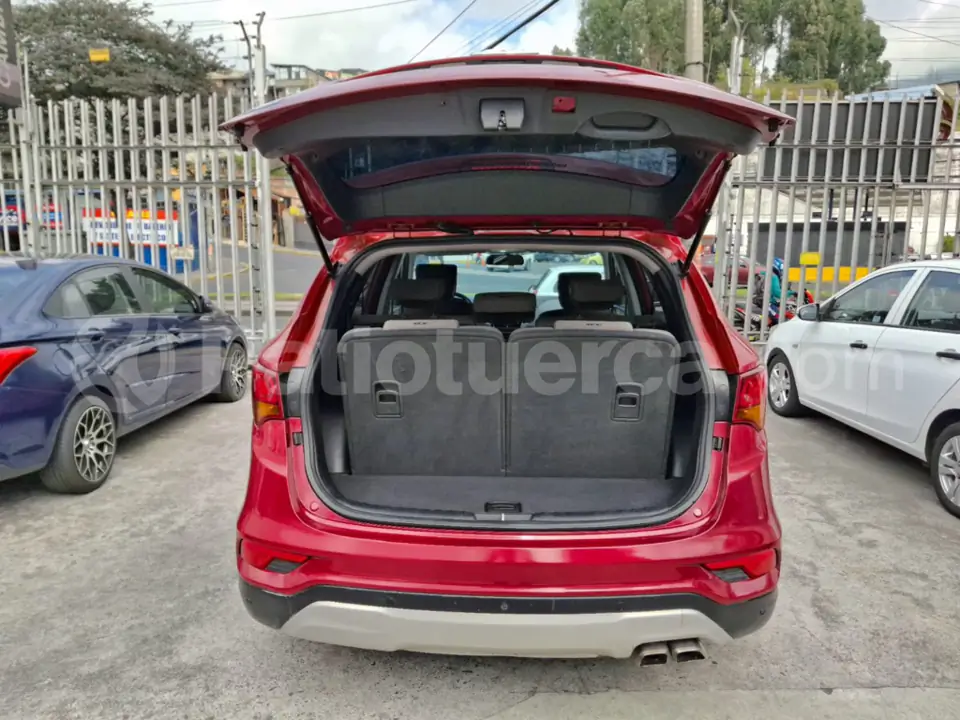 Foto 8 de Hyundai Santa Fe 4x2