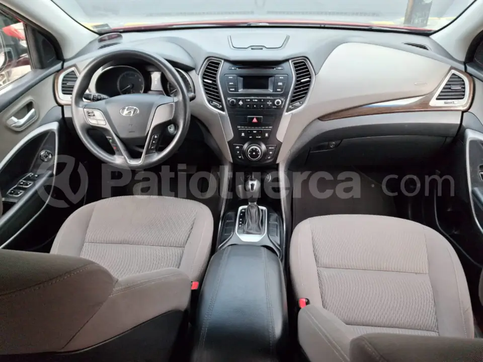Foto 9 de Hyundai Santa Fe 4x2