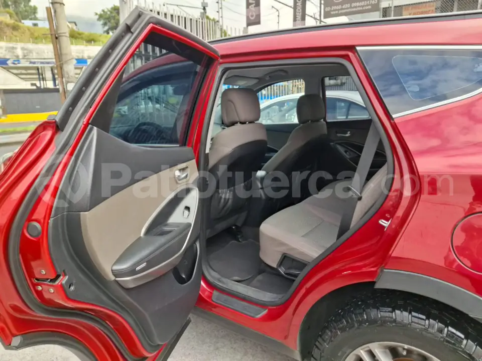 Foto 12 de Hyundai Santa Fe 4x2