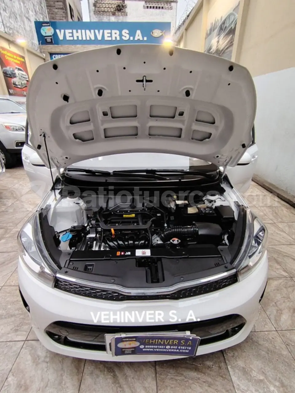 Foto 21 de Kia Soluto LX