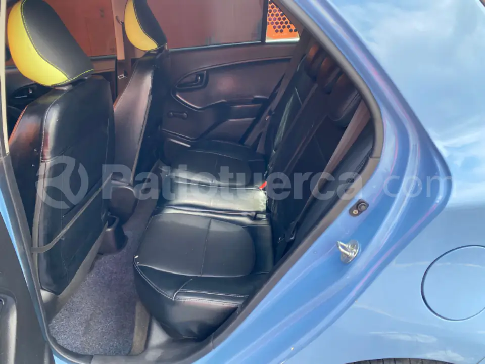 Foto 5 de Kia PICANTO LX