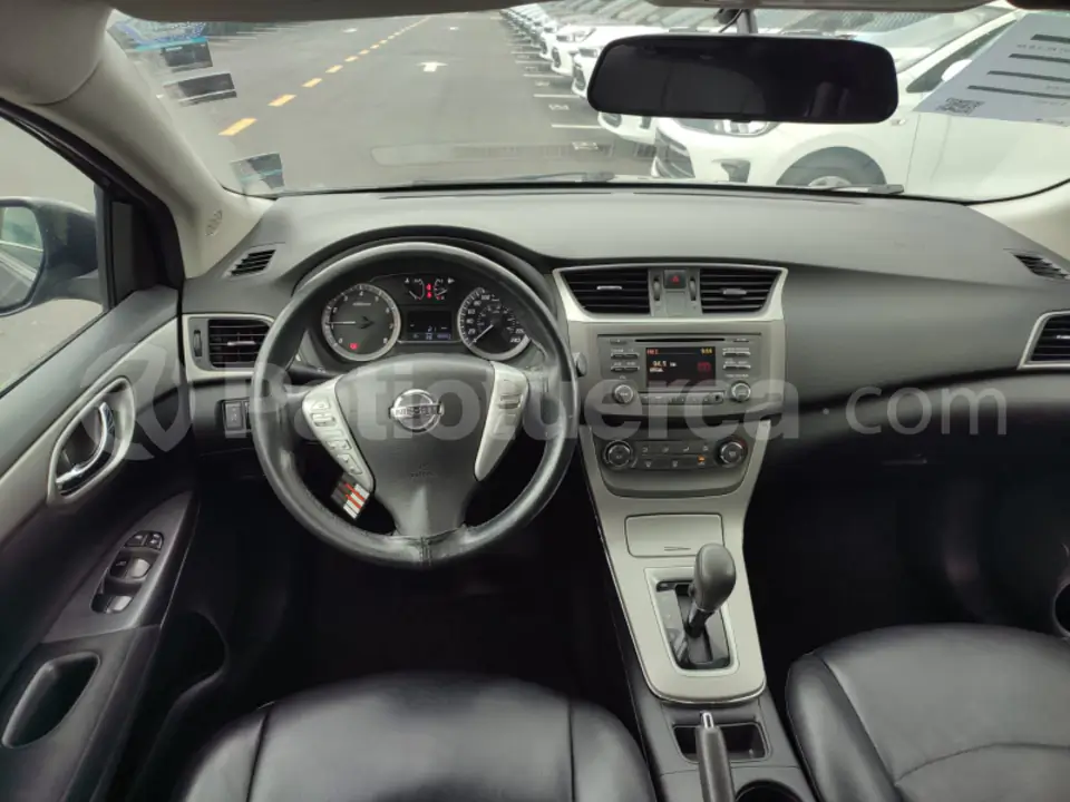 Foto 9 de Nissan Sentra Advance CVT