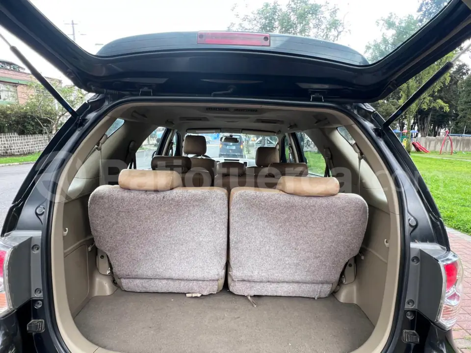 Foto 4 de Toyota Fortuner