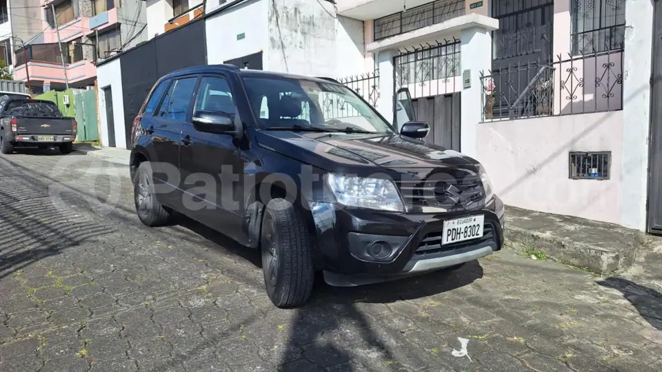 Foto 1 de Suzuki Grand Vitara SZ