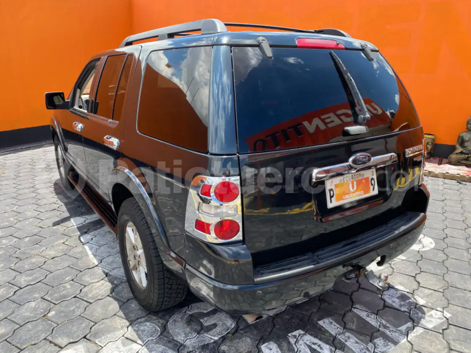 Foto 8 de Ford Explorer XLT