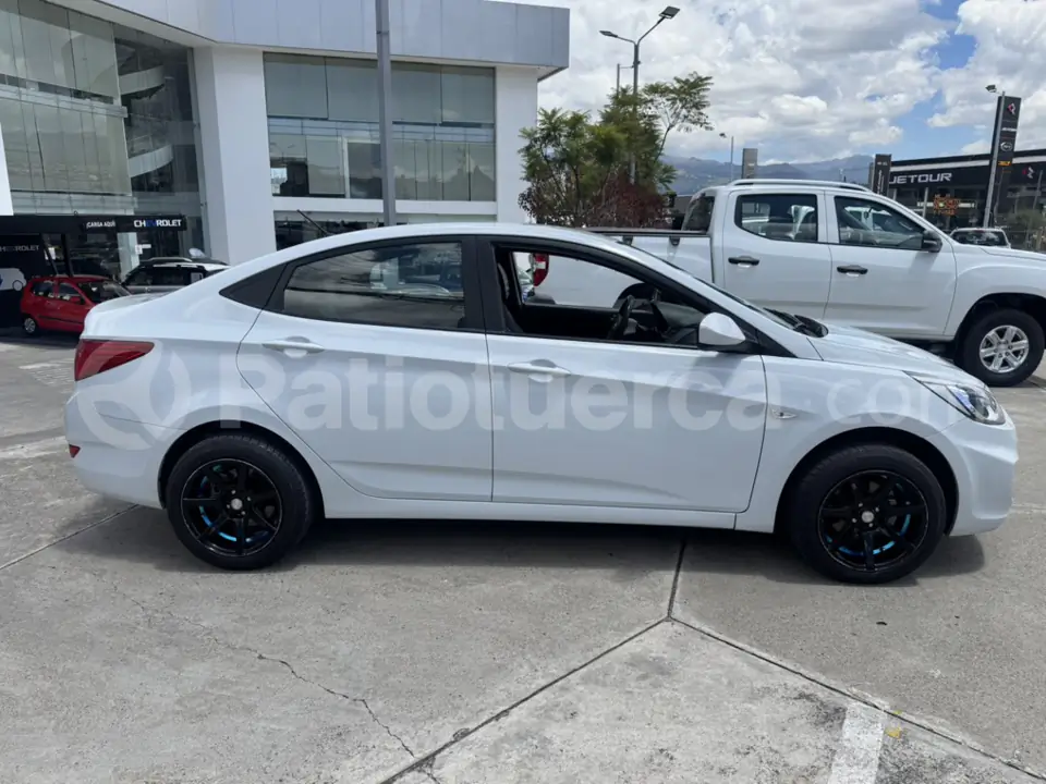 Foto 5 de Hyundai Accent