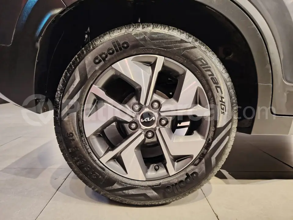 Foto 7 de Kia Sonet AC