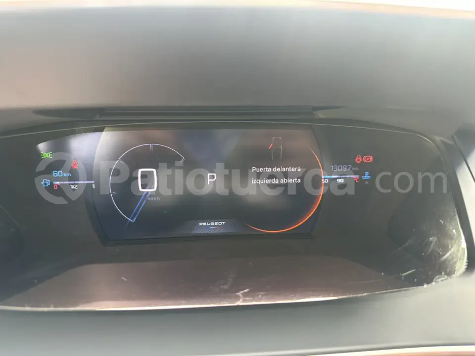 Foto 7 de Peugeot 2008 GT