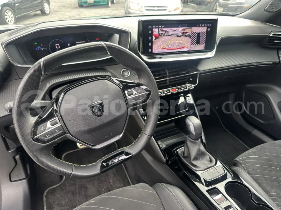 Foto 13 de Peugeot 2008 GT