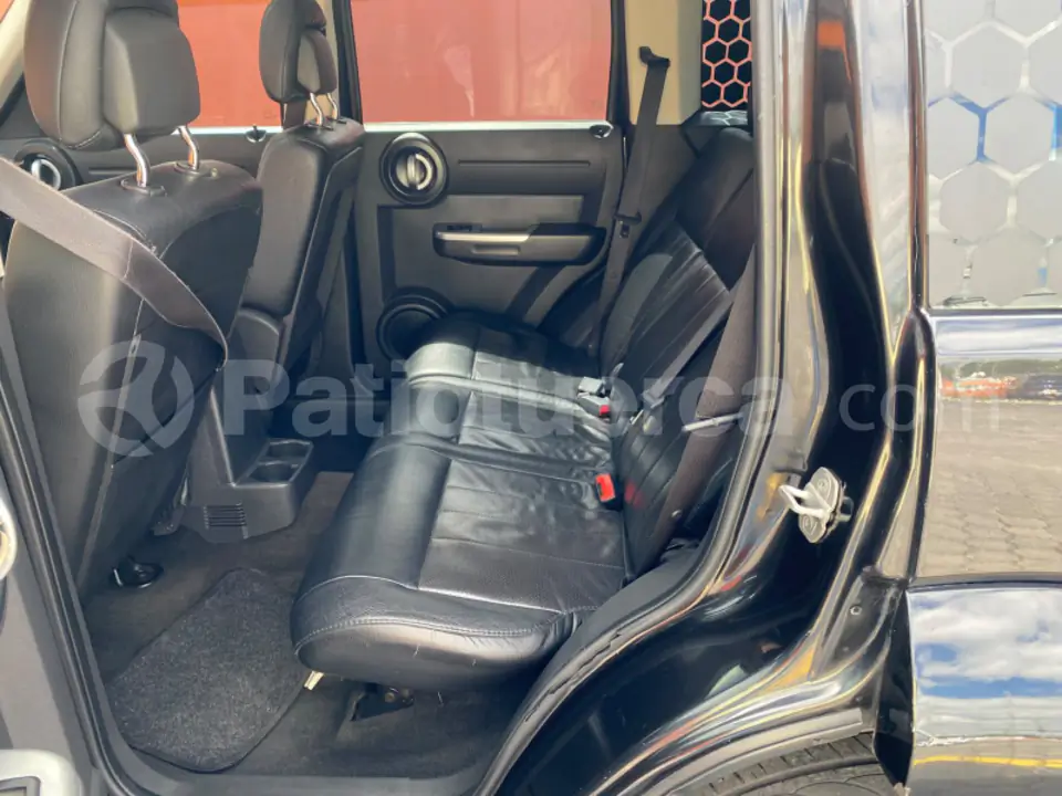 Foto 6 de Dodge Nitro