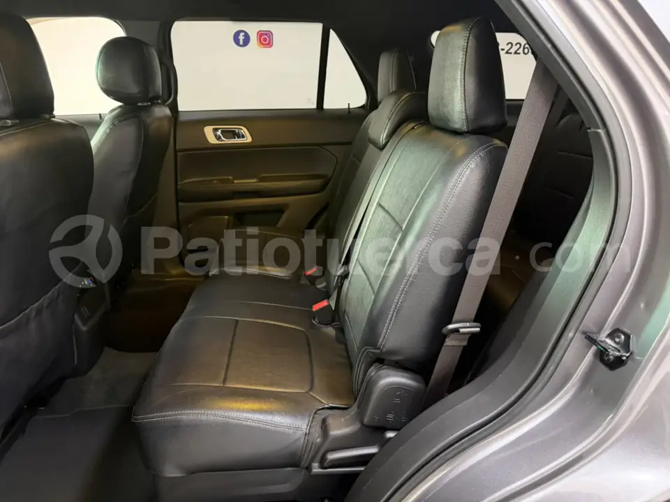 Foto 15 de Ford Explorer