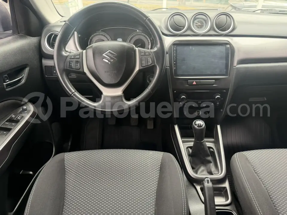 Foto 6 de Suzuki VITARA GL PLUS