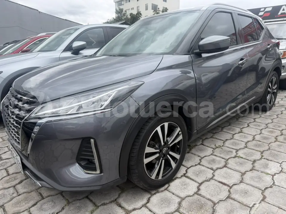 Foto 2 de Nissan Kicks Advance