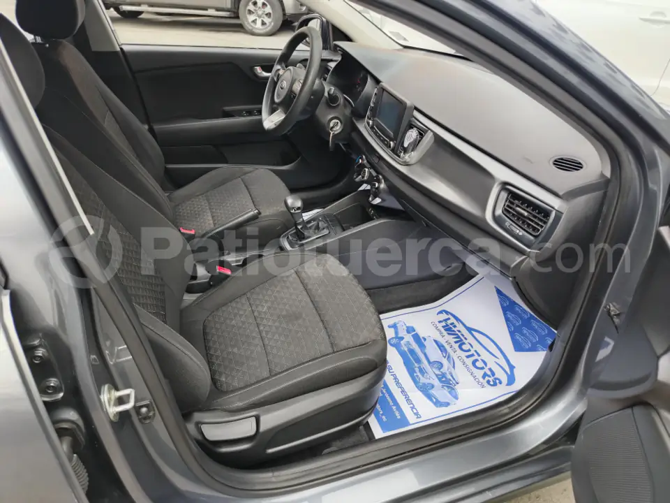 Foto 7 de Kia Rio