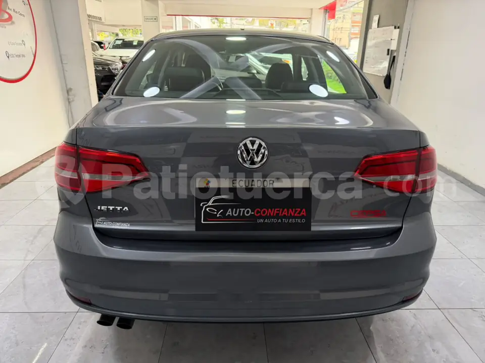Foto 7 de Volkswagen Jetta