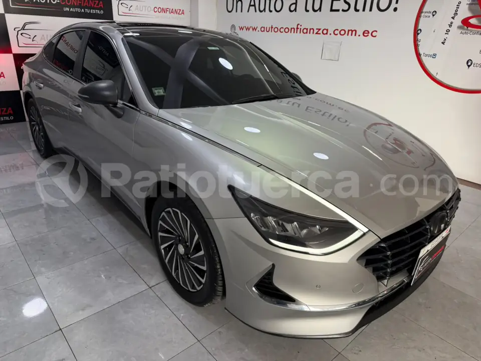 Foto 2 de Hyundai Sonata