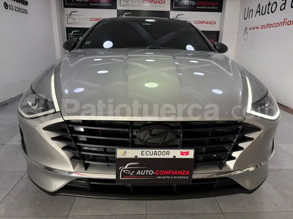 Foto 3 de Hyundai Sonata