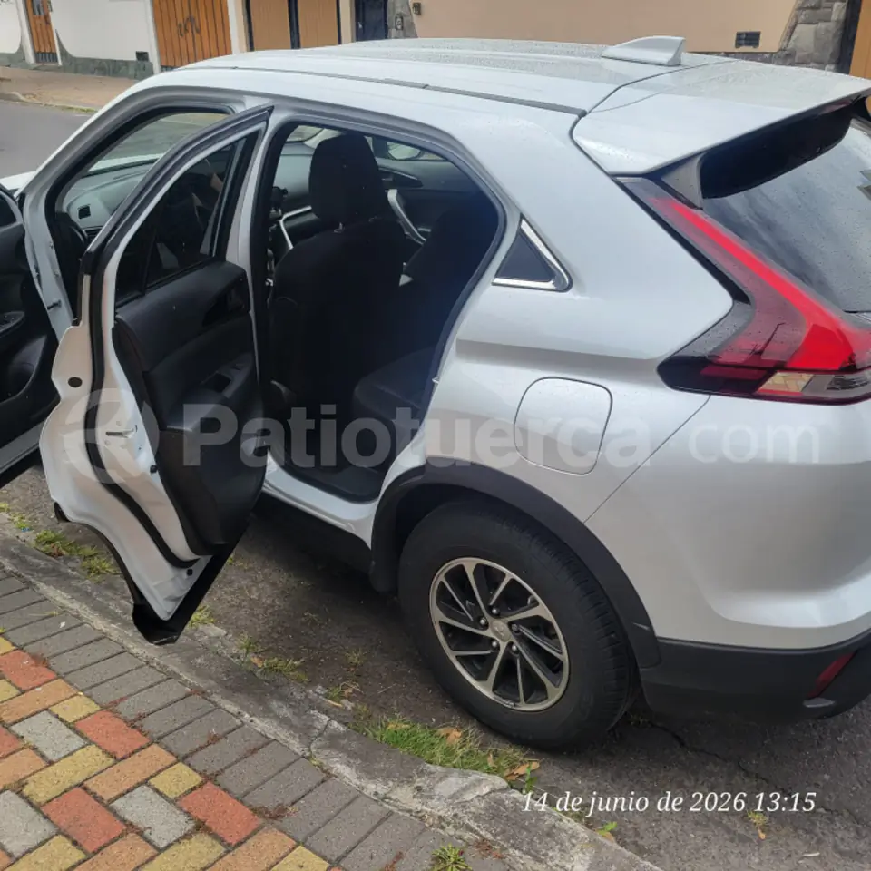 Foto 4 de Mitsubishi Eclipse Cross