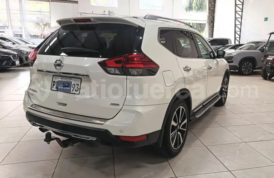 Foto 3 de Nissan X-Trail Exclusive
