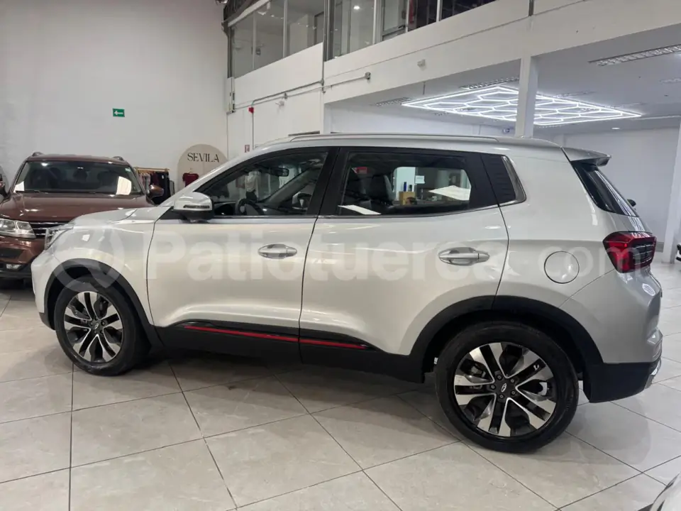 Foto 6 de Chery Tiggo 4 Luxury