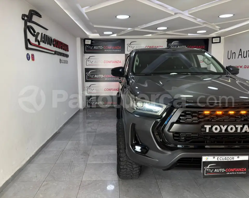 Foto 1 de Toyota Hilux CD 4x2