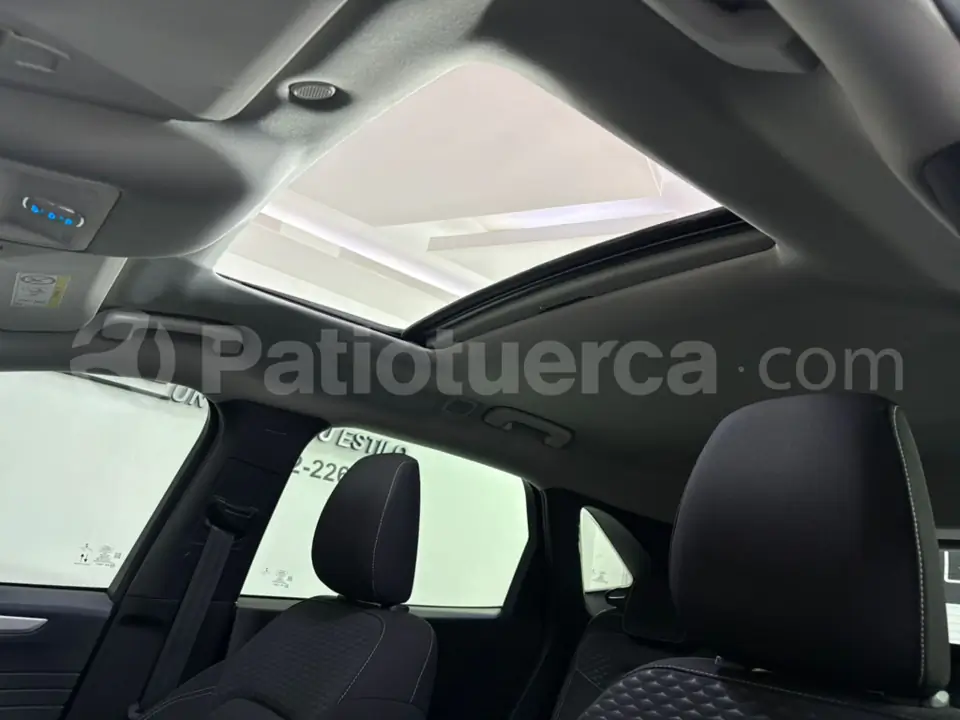 Foto 26 de Ford Escape Trend