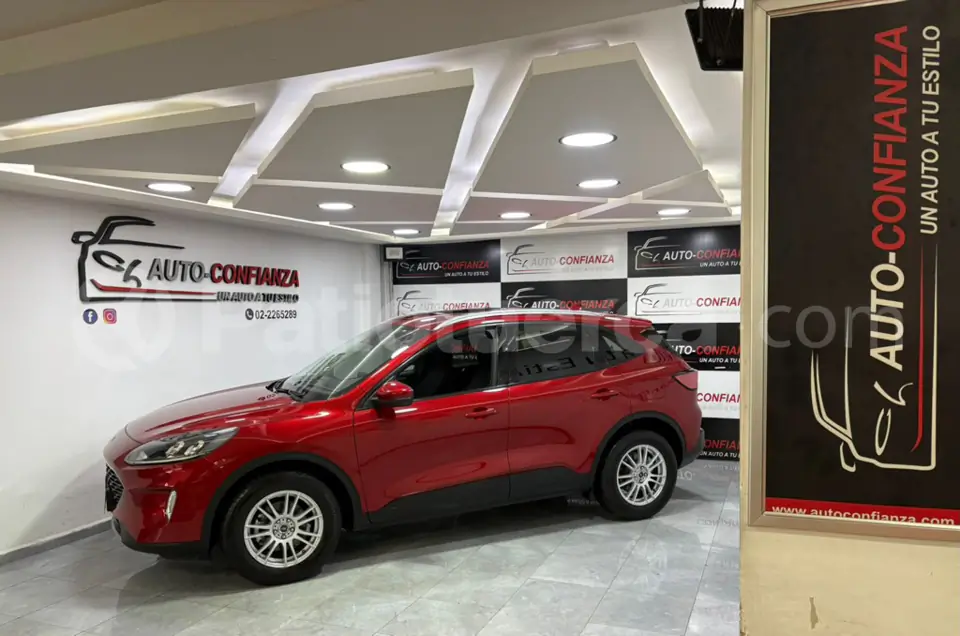 Foto 1 de Ford Escape Trend