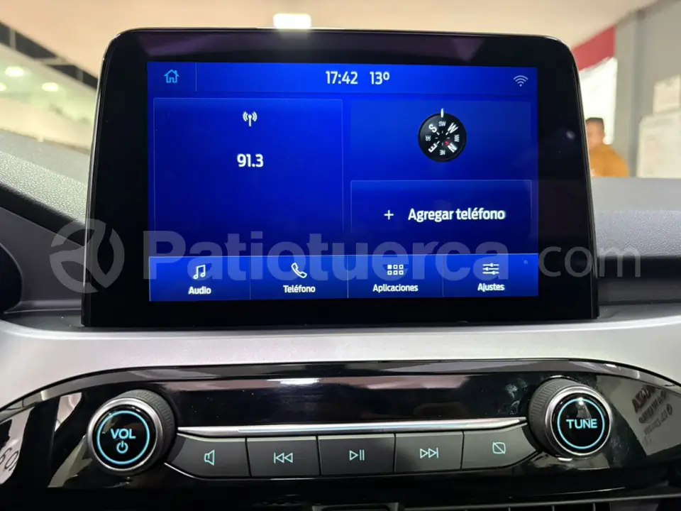 Foto 21 de Ford Escape Trend