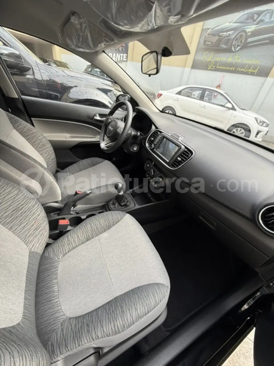 Foto 11 de Kia Soluto LX