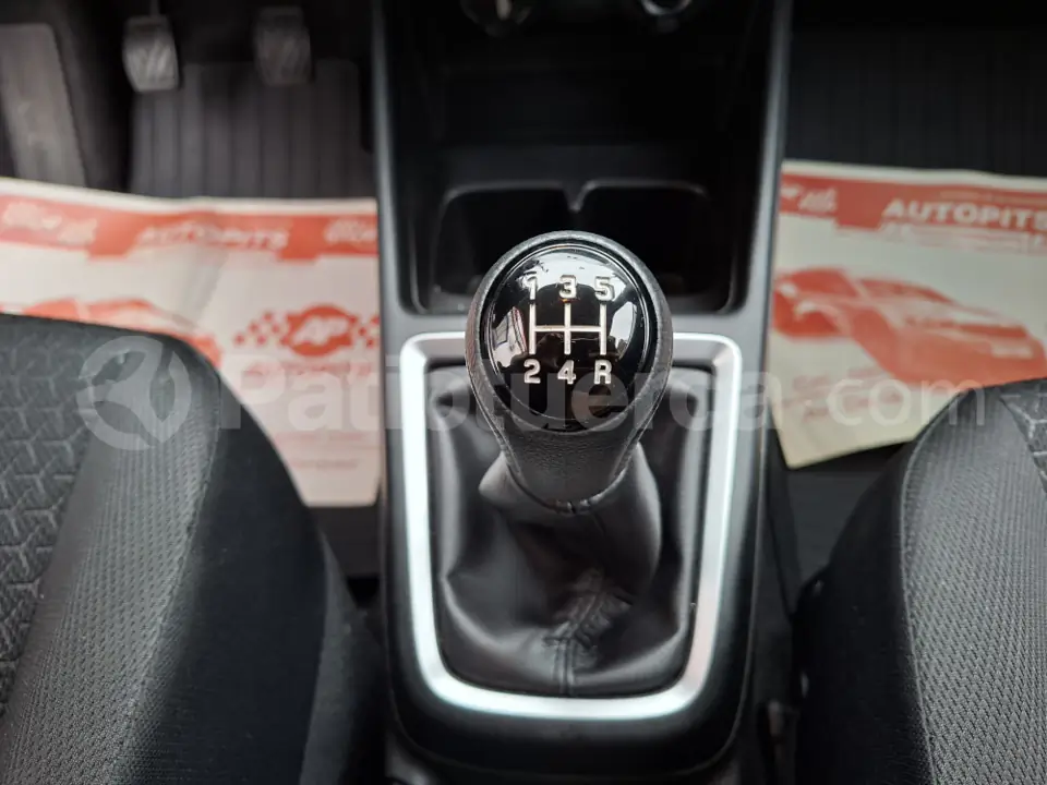 Foto 12 de Suzuki Swift